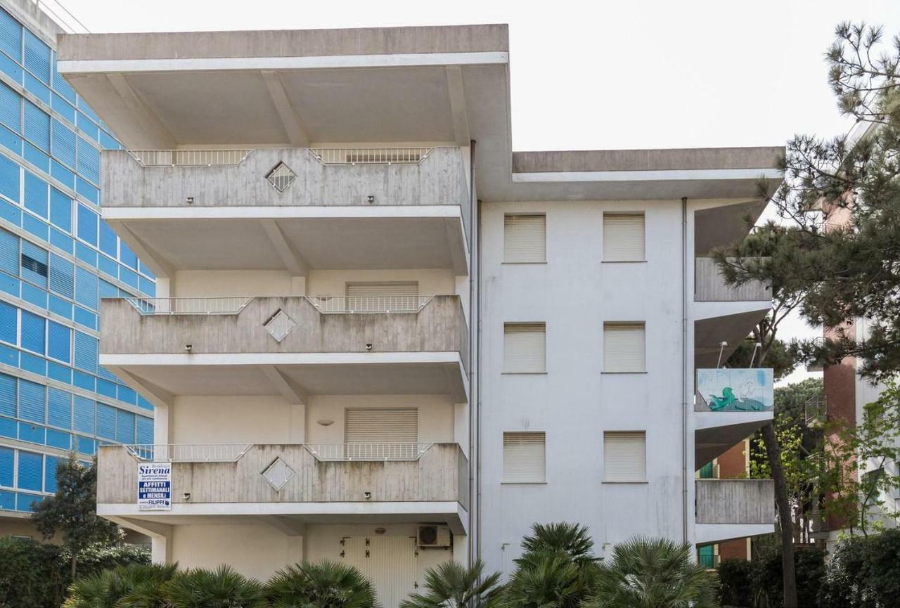 Sirena Apartments Llido Degli Estensi Exteriör bild