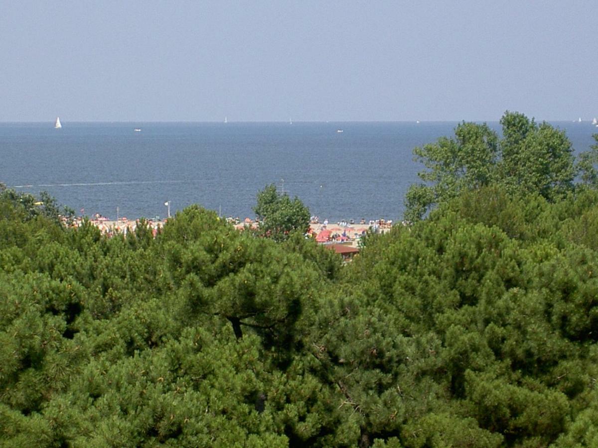 Sirena Apartments Llido Degli Estensi Exteriör bild